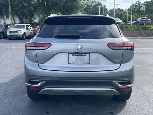 Used 2022 Buick Envision Essence w/ Safety Package FWD image 6