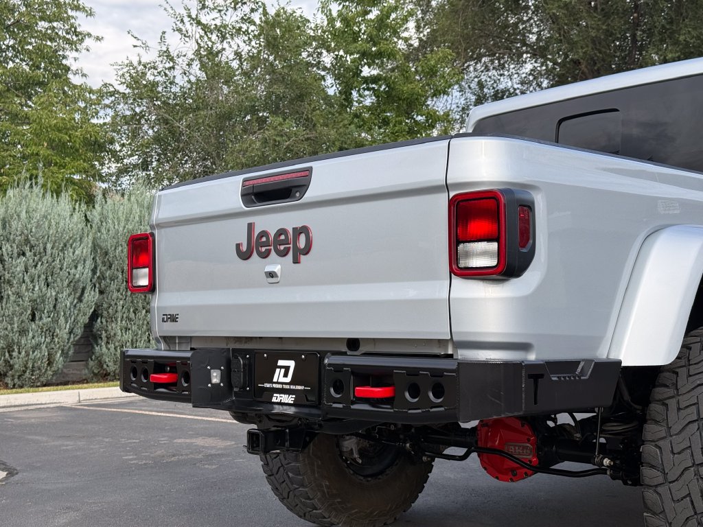 Used 2023 Jeep Gladiator Rubicon w/ Trailer Tow Package AWD/4WD image 15