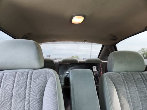 Used 2002 Chevrolet Impala image 19