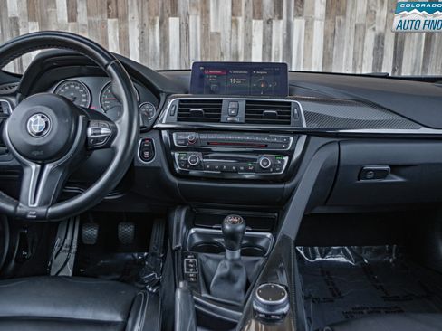 Used 2018 BMW M3 image 17