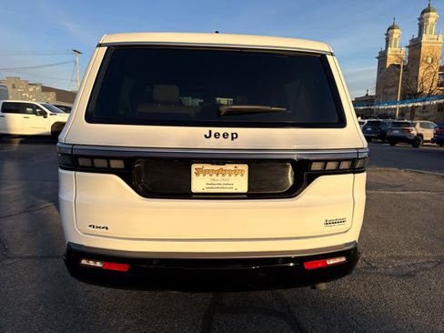 New 2026 Jeep Grand Wagoneer L 4WD image 5