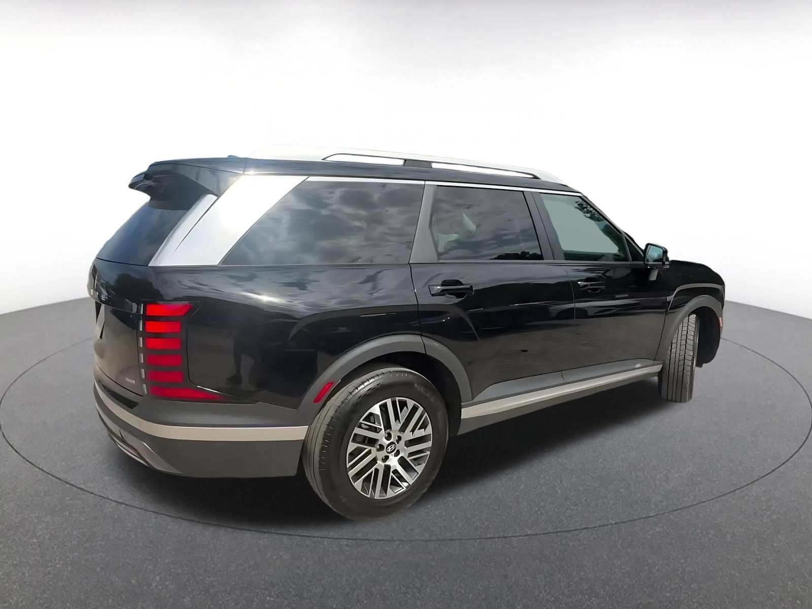 Used 2026 Hyundai Palisade SEL AWD/4WD image 14