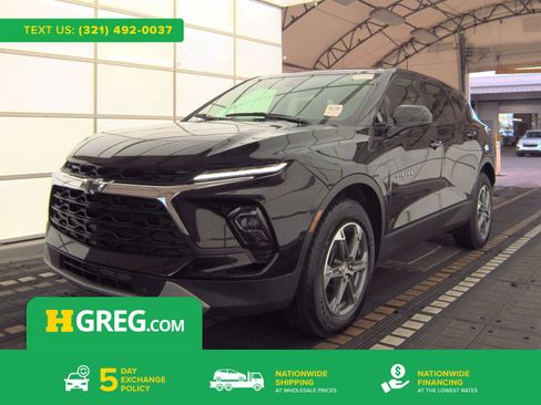 Used 2023 Chevrolet Blazer LT FWD image 1