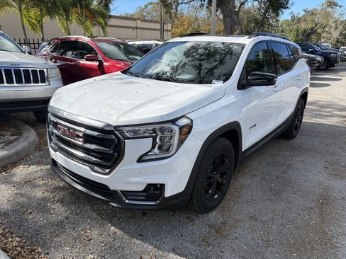 Used 2022 GMC Terrain AT4 w/ Infotainment Package II image 3