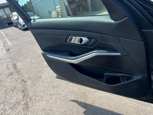 Used 2021 BMW M340i RWD image 19