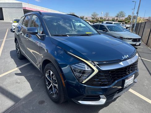 Used 2025 Kia Sportage EX w/ EX Premium Package AWD/4WD image 1