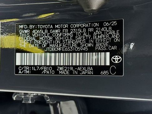 Certified 2025 Toyota Corolla LE image 32
