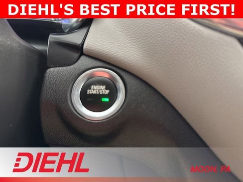 Used 2022 Chevrolet Equinox LS w/ LS Convenience Package AWD/4WD image 27