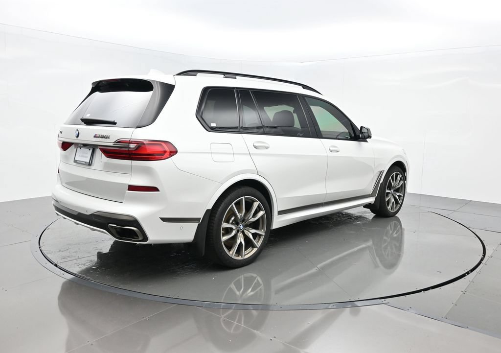 Used 2021 BMW X7 M50i w/ Dynamic Handling Package AWD/4WD image 6