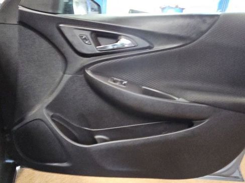 Used 2023 Chevrolet Malibu LT image 17