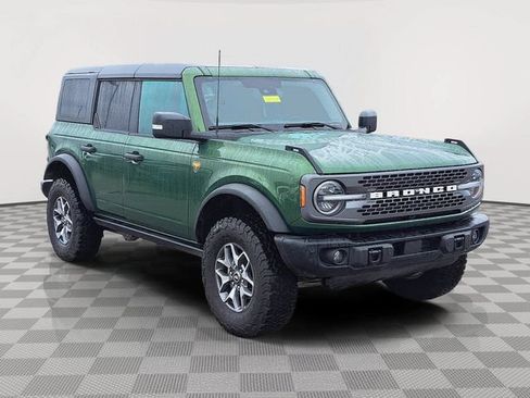 Certified 2025 Ford Bronco Badlands AWD/4WD image 7
