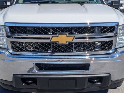 Used 2014 Chevrolet Silverado 3500 W/T image 9