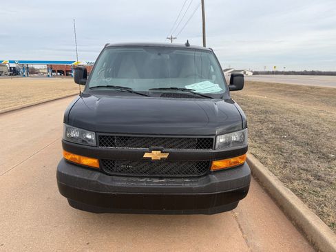 New 2025 Chevrolet Express 3500 Extended w/ Driver Convenience Package image 8