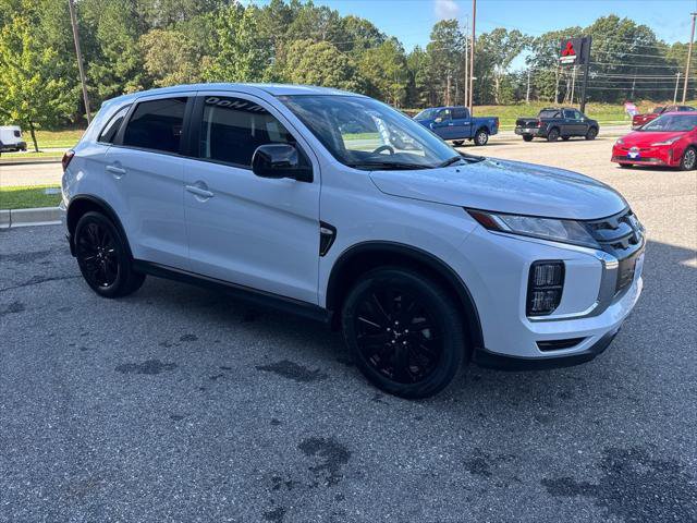 Used 2026 Mitsubishi Outlander Sport AWD image 3