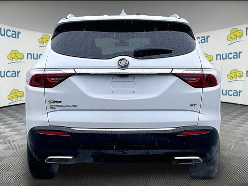 Used 2024 Buick Enclave Essence w/ Experience Buick Package image 5