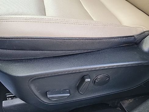 Used 2021 Ford Escape SEL image 24