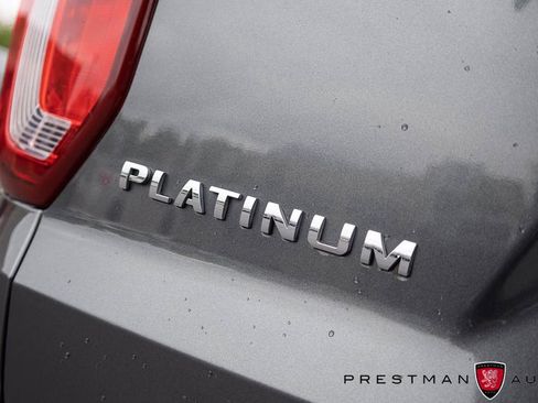 Used 2017 Ford Explorer Platinum AWD/4WD image 14