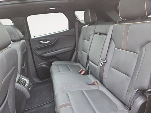 Used 2022 Chevrolet Blazer Premier w/ Enhanced Convenience Package image 13