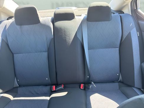 Used 2025 Nissan Versa SV image 10