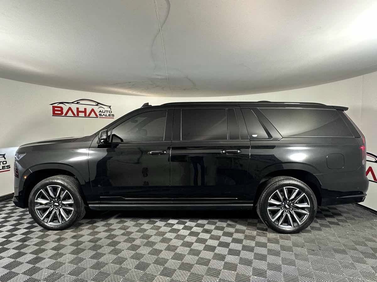 Used 2021 Cadillac Escalade ESV Sport Platinum AWD/4WD image 5