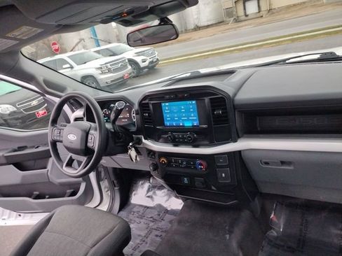 Used 2022 Ford F150 XL w/ Trailer Tow Package image 23