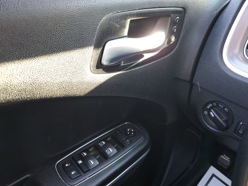 Used 2022 Dodge Charger SXT w/ Leather Interior Group image 14