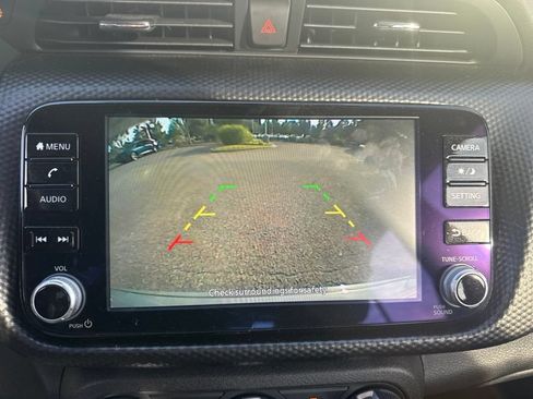 Used 2023 Nissan Kicks SV FWD image 12