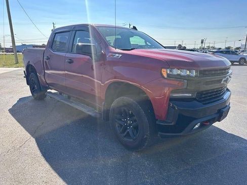 Used 2020 Chevrolet Silverado 1500 LT Trail Boss AWD/4WD image 7