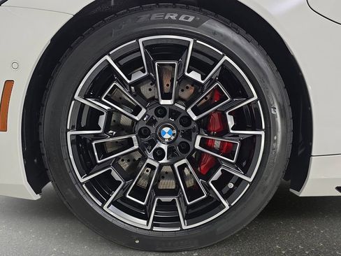 New 2026 BMW M5 w/ Executive Package AWD/4WD image 32