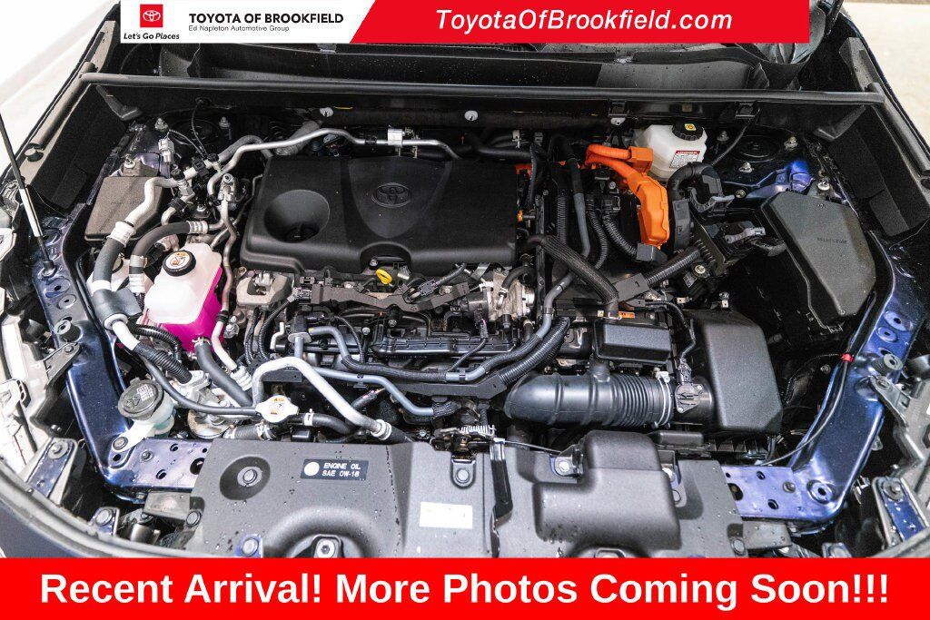 Used 2024 Toyota RAV4 SE w/ Weather & Moonroof Package AWD/4WD image 35