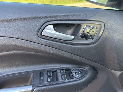 Used 2013 Ford Escape Titanium AWD/4WD image 17