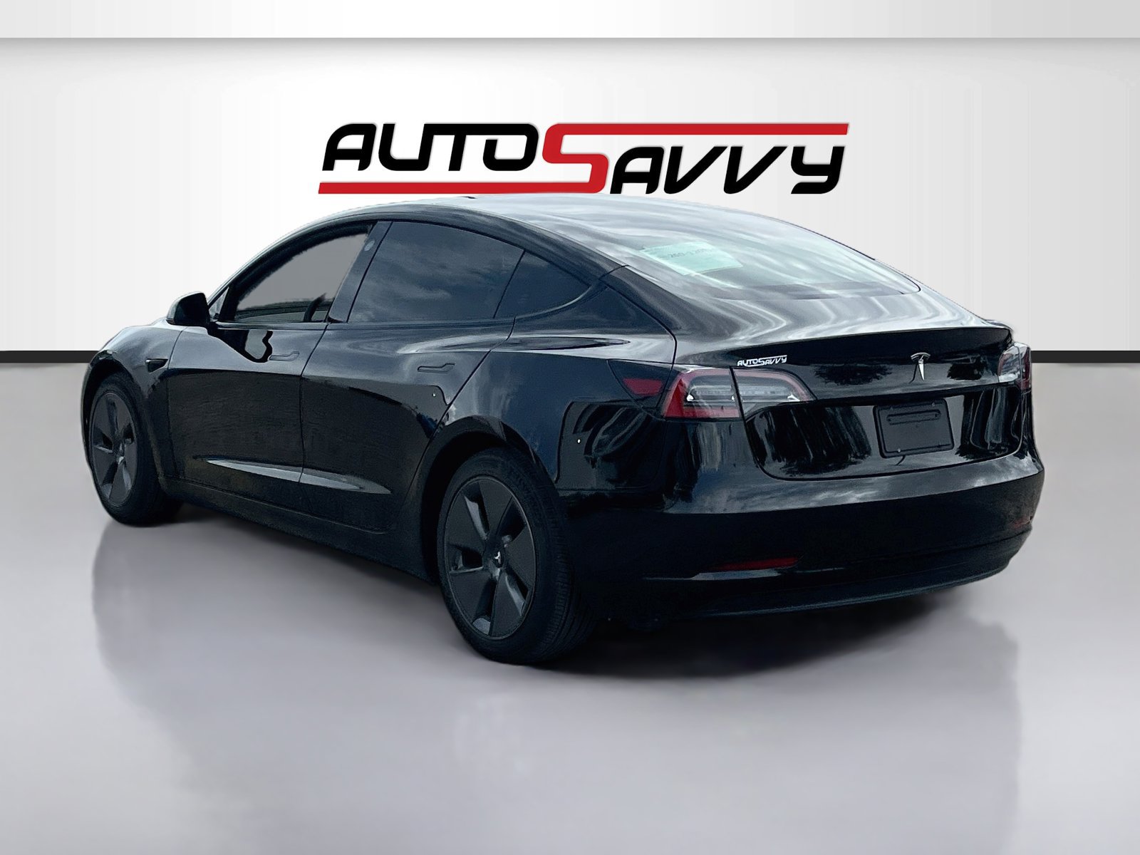 Used 2021 Tesla Model 3 Standard Range Plus RWD image 5
