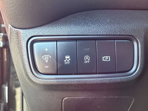 Used 2025 Kia Soul GT-Line FWD image 16