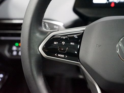 Used 2021 Volkswagen ID.4 Pro S w/ Gradient Package image 14