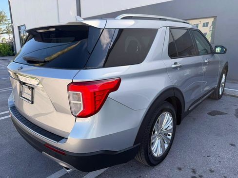 Used 2020 Ford Explorer Limited RWD image 8