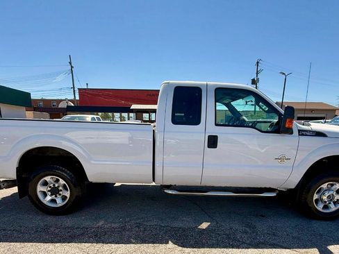 Used 2016 Ford F250 XL w/ XL Appearance Package AWD/4WD image 8