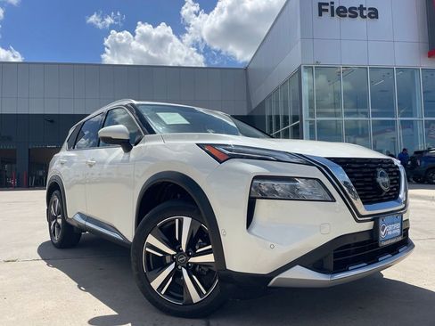 Certified 2023 Nissan Rogue Platinum w/ Platinum Premium Package FWD image 1