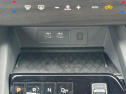 New 2025 Nissan Murano Platinum image 25