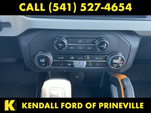 Used 2023 Ford Bronco Badlands w/ Sasquatch Package AWD/4WD image 17