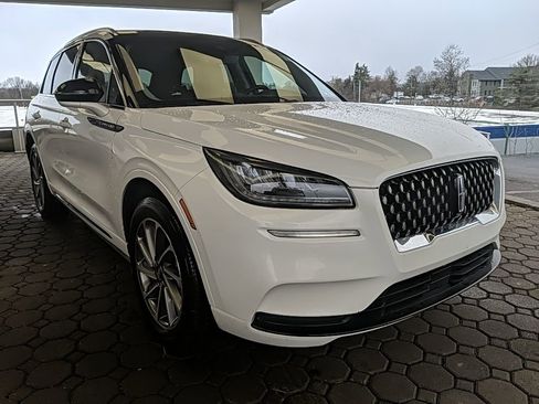 Certified 2022 Lincoln Corsair Grand Touring AWD/4WD image 4