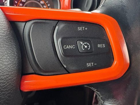 Used 2020 Jeep Wrangler Sport AWD/4WD image 14