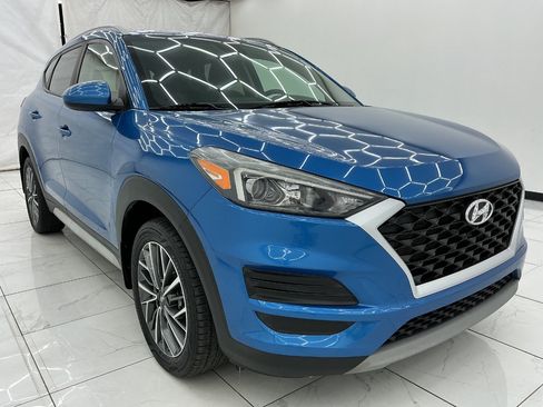 Used 2019 Hyundai Tucson SEL w/ Cargo Package AWD/4WD image 3