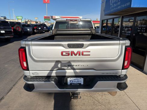 Used 2021 GMC Sierra 3500 Denali w/ Denali Ultimate Package image 6