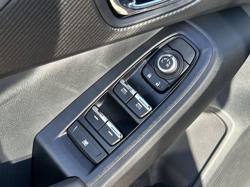 New 2026 Subaru Crosstrek 2.5i Limited AWD/4WD image 17