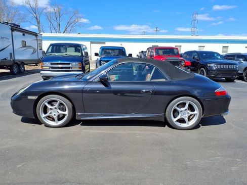 Used 2004 Porsche 911 Carrera 4S AWD/4WD image 2