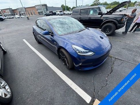 Used 2019 Tesla Model 3 Standard Range Plus RWD image 3