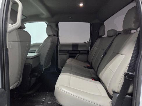 Used 2022 Ford F250 XL w/ Power Equipment Group image 14