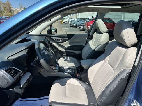 Used 2023 Subaru Forester Limited AWD/4WD image 9