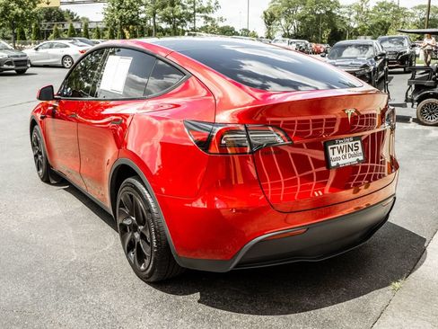 Used 2024 Tesla Model Y Long Range AWD/4WD image 36