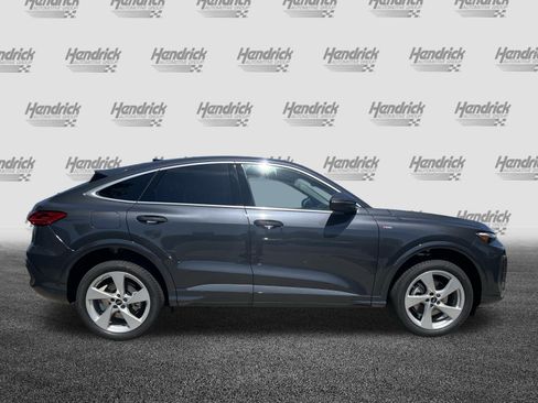 Used 2026 Audi Q5 Premium Plus w/ Premium Plus AWD/4WD image 10